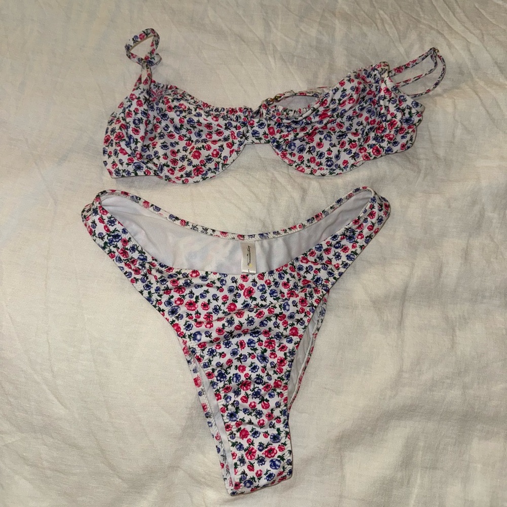 Heavy Manners NWOT Honeymoon Bikini